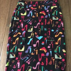 Small lularoe Cassie skirt